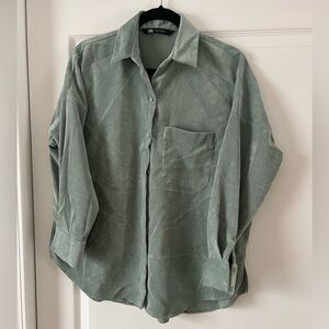 Zara Casual Button-Down Shirt in Sage Green